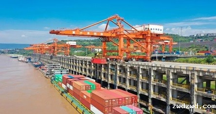 大连货代公司：高效便捷的物流解决方案