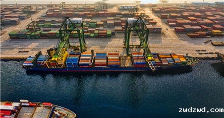 加拿大国际海运公司在全球海运市场中的竞争优势有几个方面