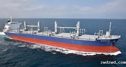 上海国际物流中心：优化流程，提升效率，引领物流新时代