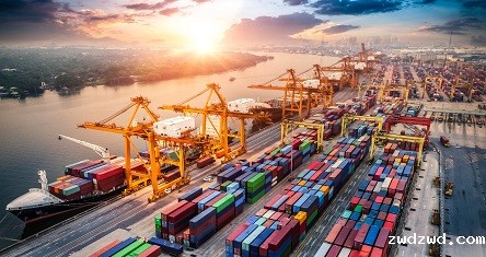 大连国际海运的未来：服务质量和创新驱动发展